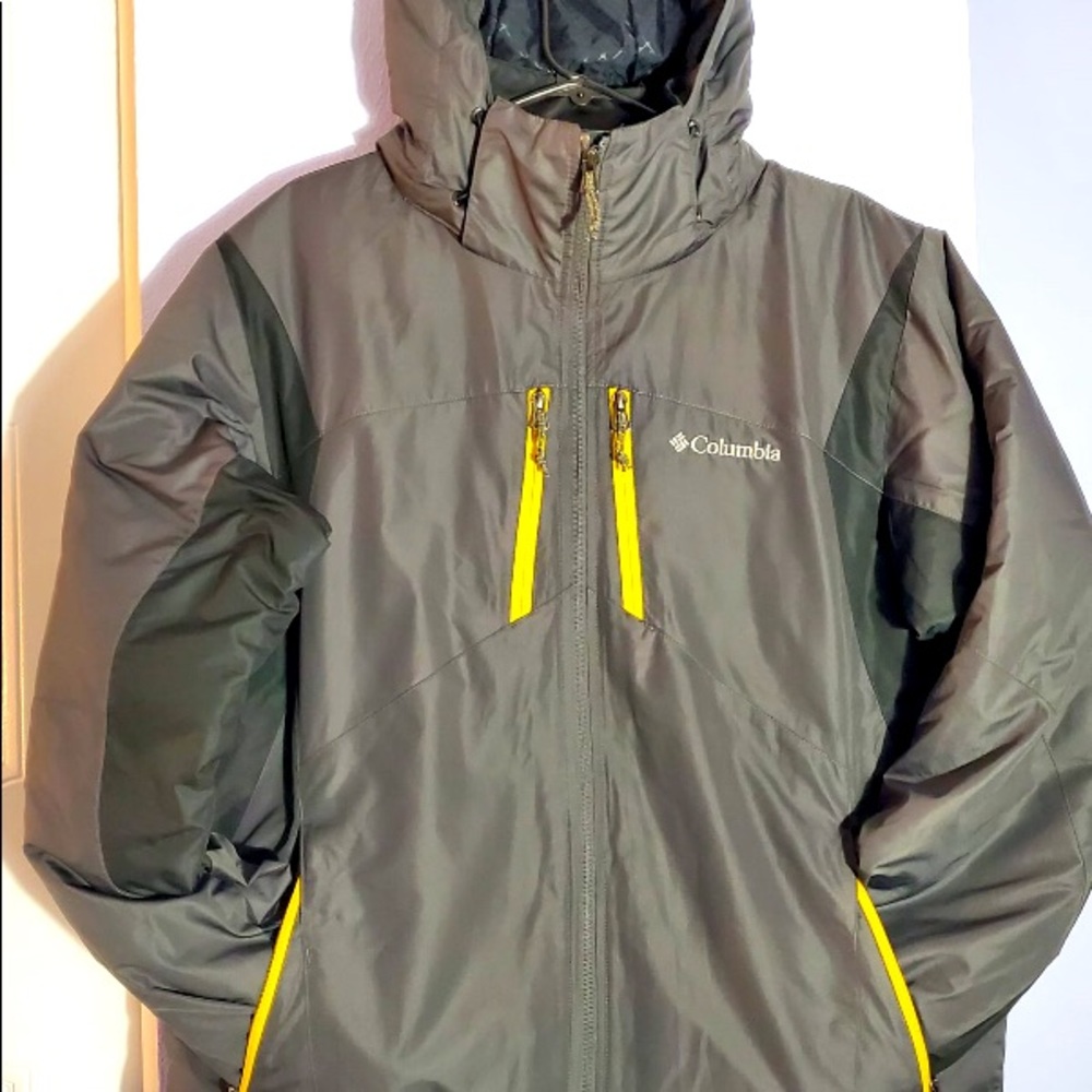 Men’s Columbia winter jacket size M